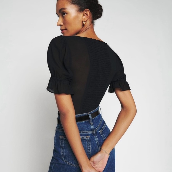 Brand new reformation Constance Top Size 2 - Picture 2 of 2